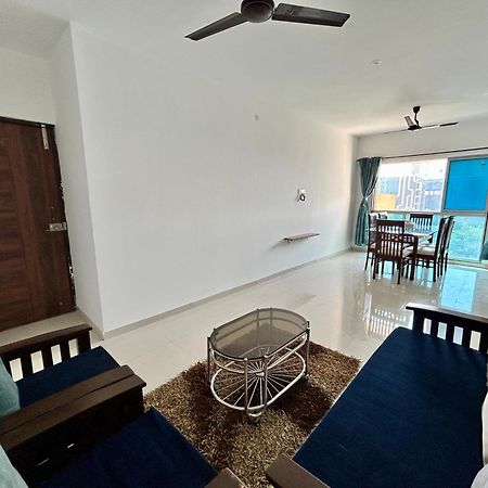 Zenith Homes - Boomerang Suites Mumbai Bagian luar foto