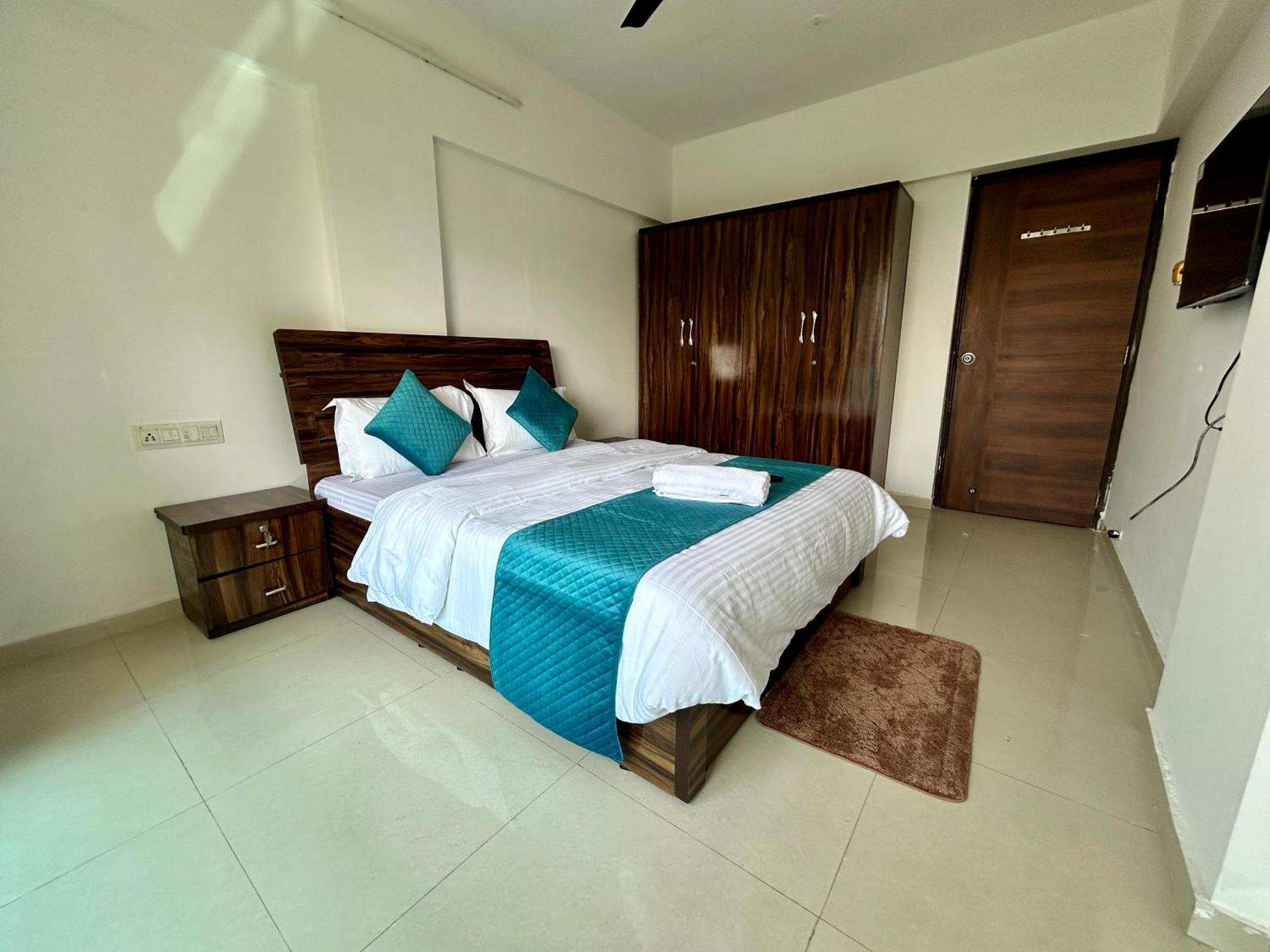 Zenith Homes - Boomerang Suites Mumbai Bagian luar foto
