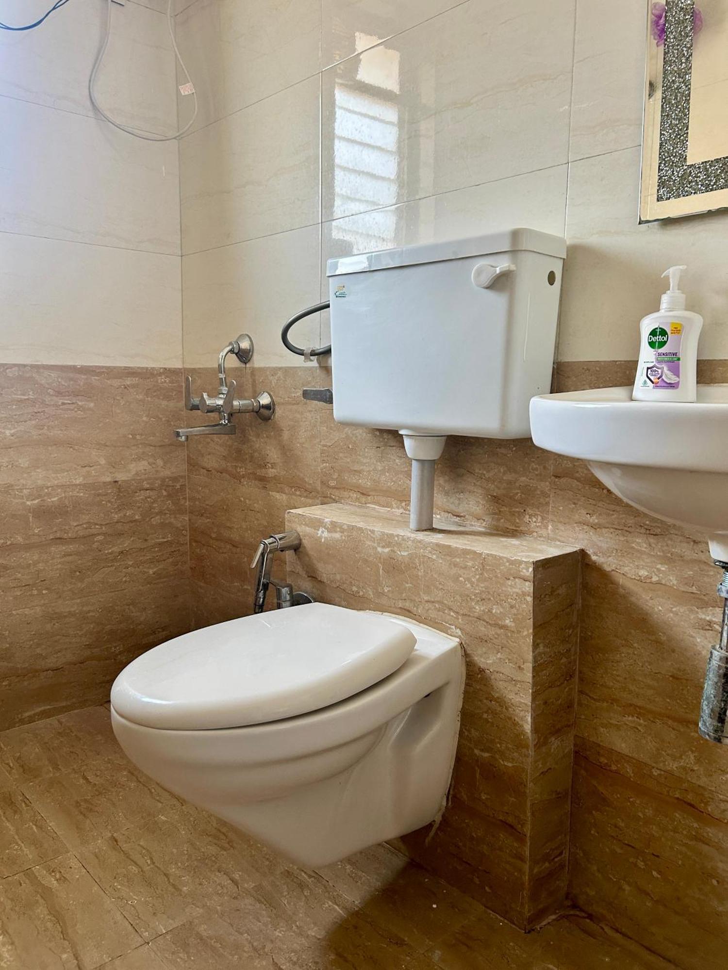 Zenith Homes - Boomerang Suites Mumbai Bagian luar foto